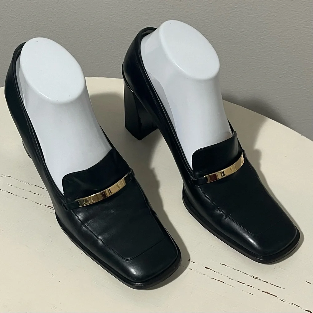 GUCCI Black Leather Block Heels Size 8 1/2 B Gold Tone Bar Across Toes Y2K - Picture 2 of 12